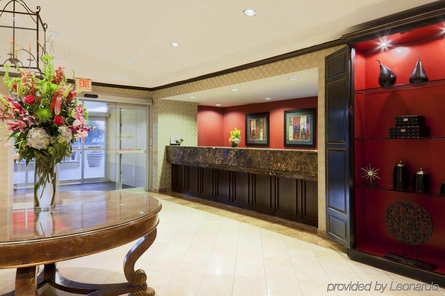 Doubletree By Hilton Dallas Market Center Intérieur photo
